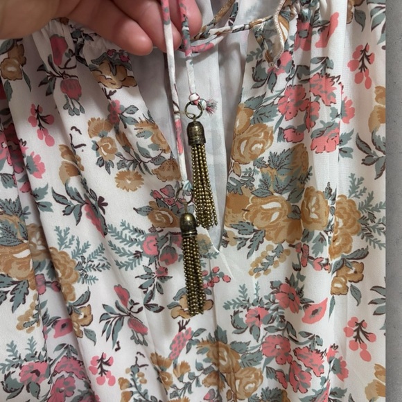 Love the label floral long sleeve mini dress - Picture 2 of 7